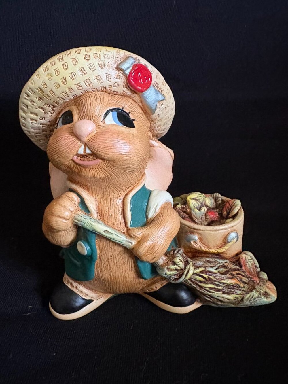 Pendelfin Bunny Figurine